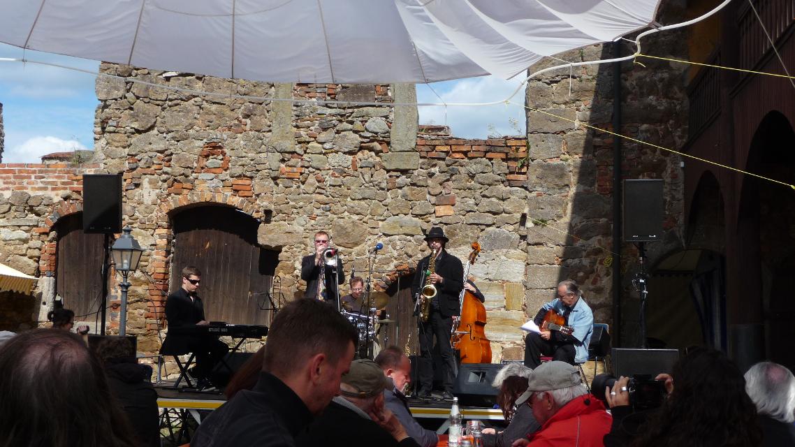 Das traditionelle Burgfest des Jazz- und Kulturvereins Burgthann e. V.