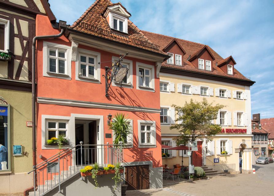 Hotel mit 112 Komfortzimmern im schönen Kurort Bad Windsheim