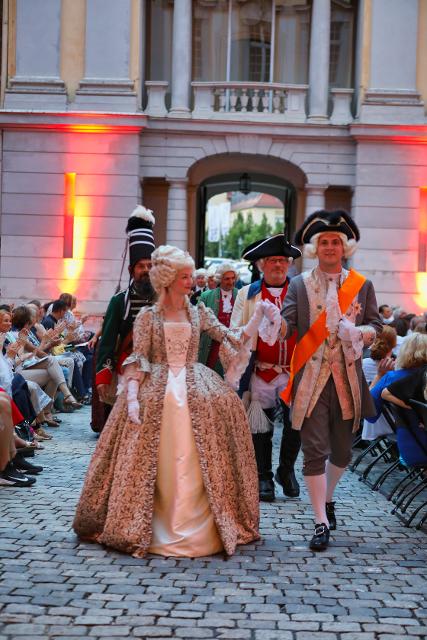 Während der Rokoko-Festspiele erinnert in Ansbach wieder alles an den Glanz der markgräflichen Zeit