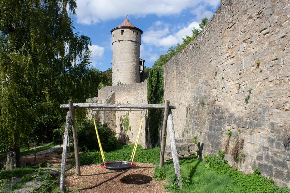 Spielplatz an der Stadtmauer von Rothenburg ob der Tauber