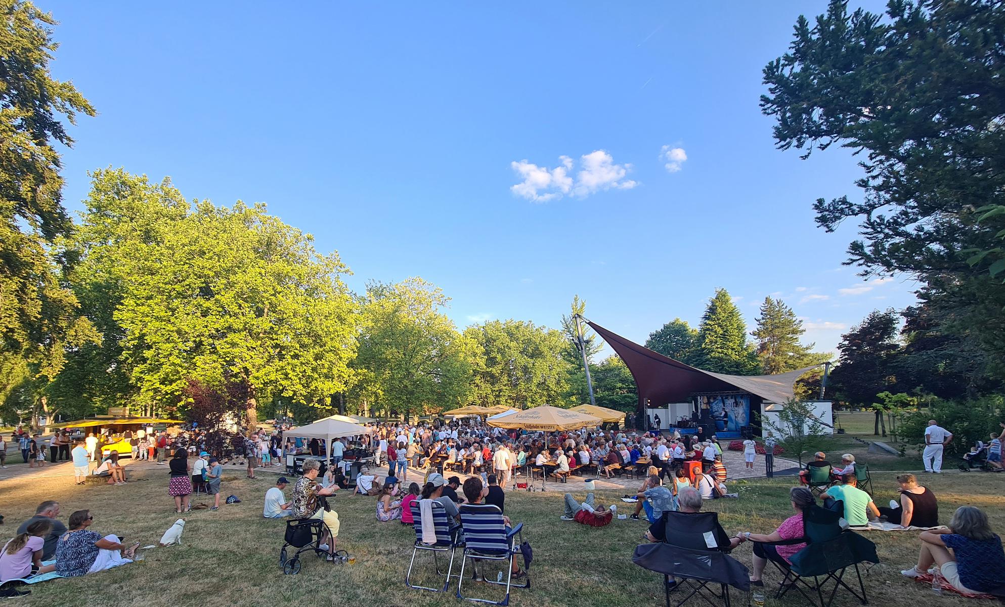 Jubiläumsfest im Kurpark von Bad Soden-Salmünster