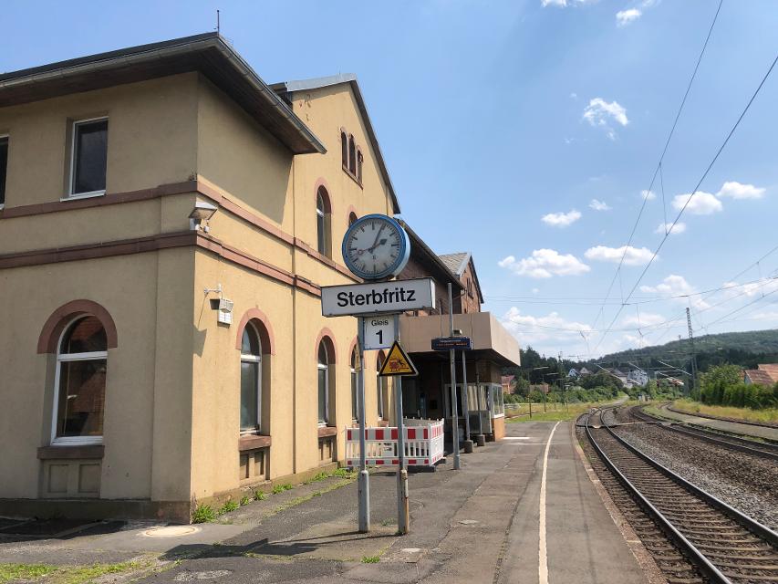 Bahnhof Sterbfritz