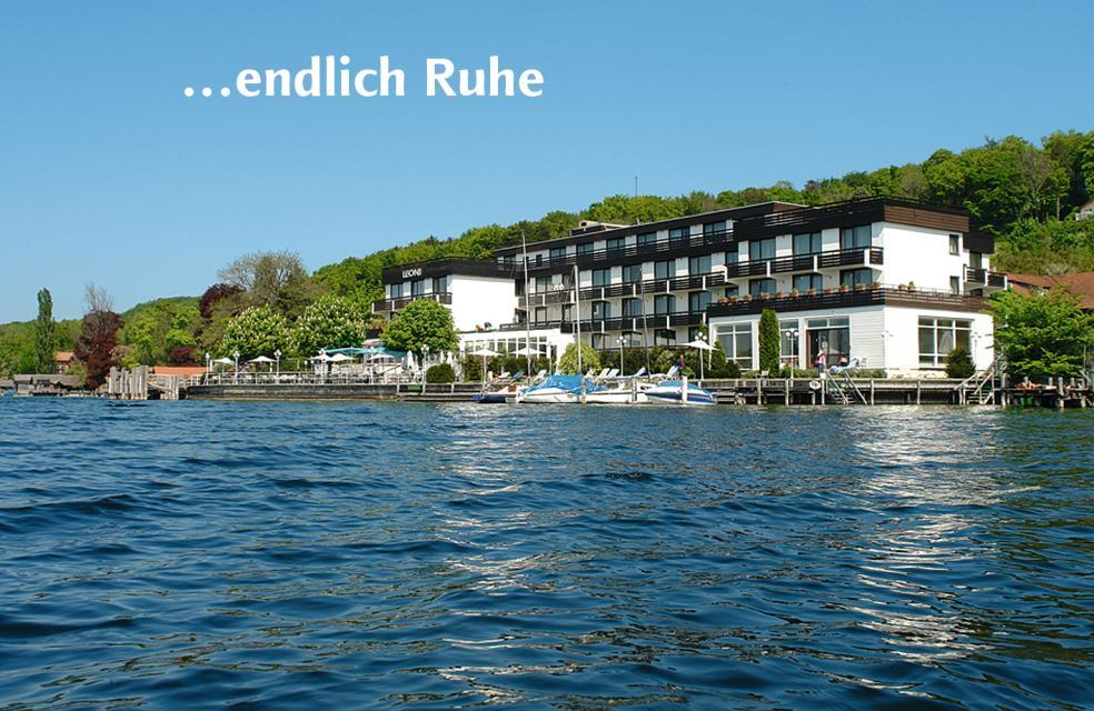 Willkommen auf der Sonnenseite - in Ihrem Seehotel Leoni direkt am Starnberger See. Hier, wo die Welt noch in Ordnung ist, und Sie 
