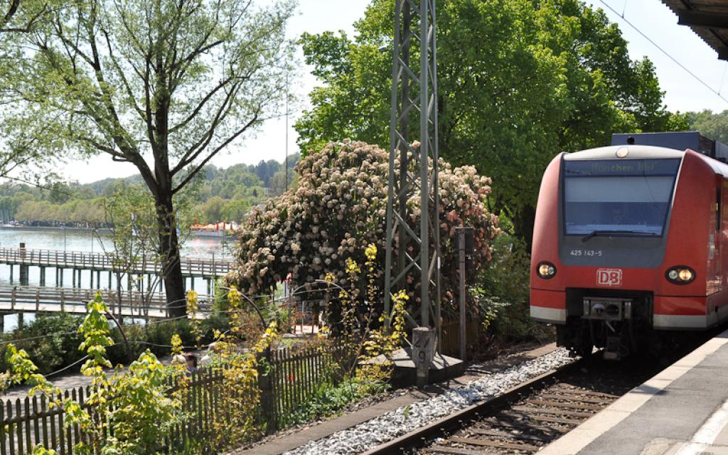 Bahnhof Bernried mit DB-Verbindungen
