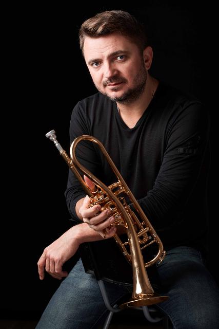 Vladislav Lavrik, Trompete | Kammerensemble Philharmonia Frankfurt unter der Leitung von Juri Gilbo